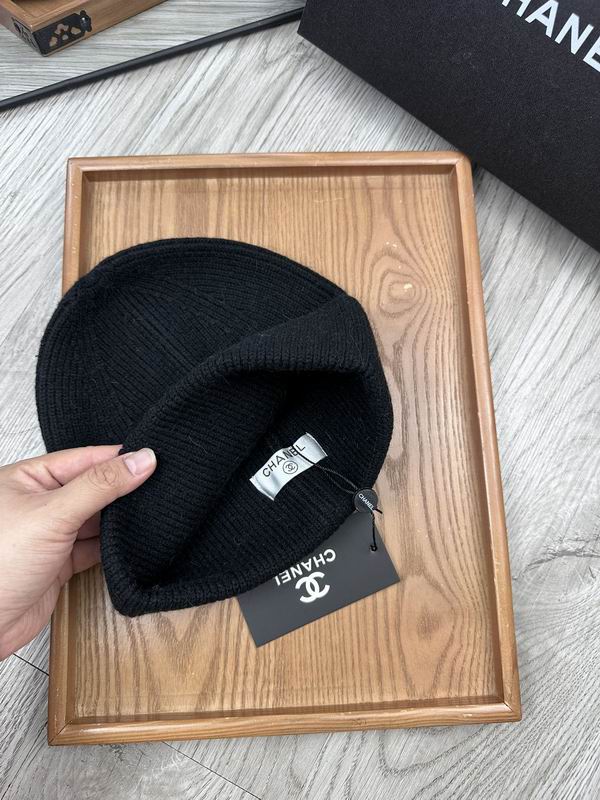 Chanel hat (100)